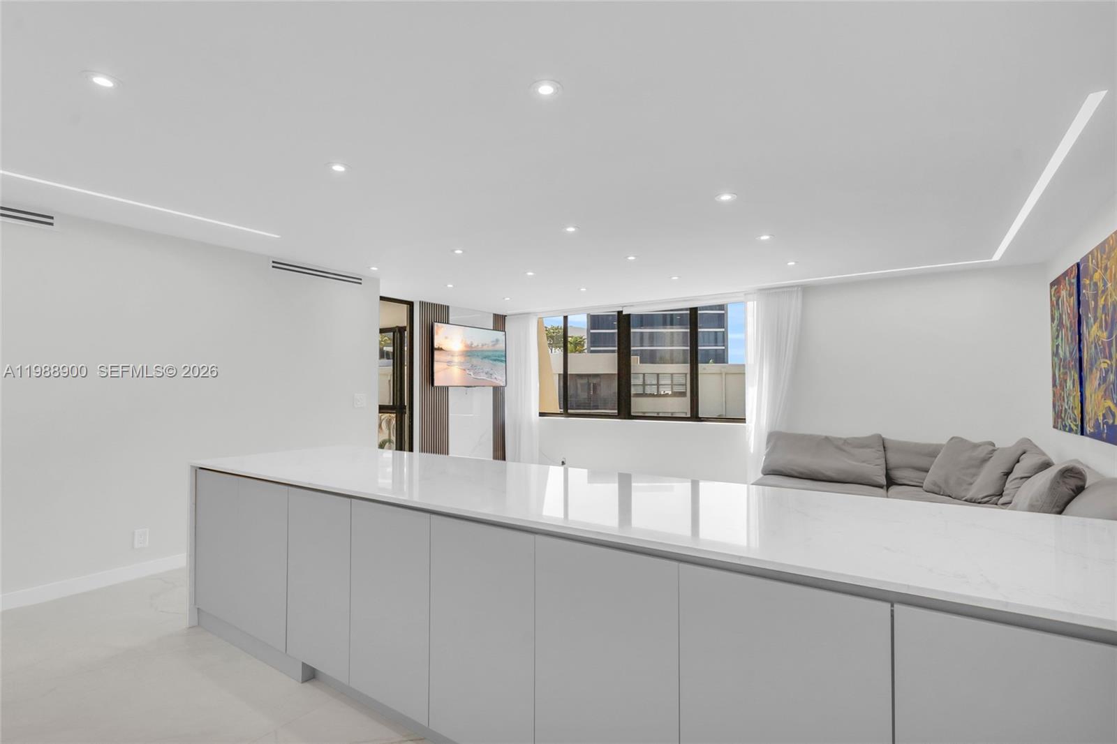 VILLA DORADA CONDO NO 2 - Residential