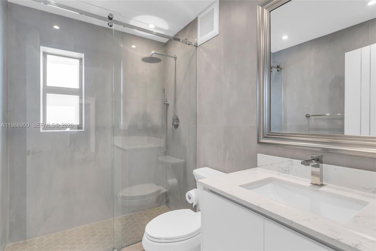 VILLA DORADA CONDO NO 2 - Residential