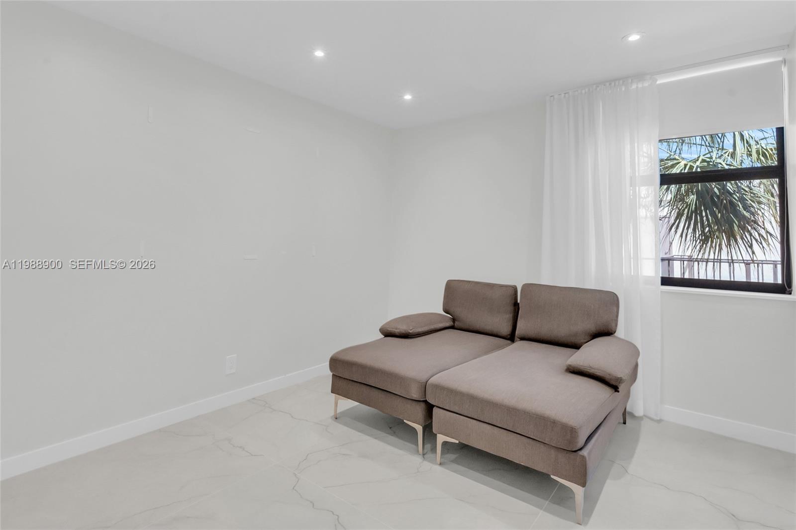 VILLA DORADA CONDO NO 2 - Residential