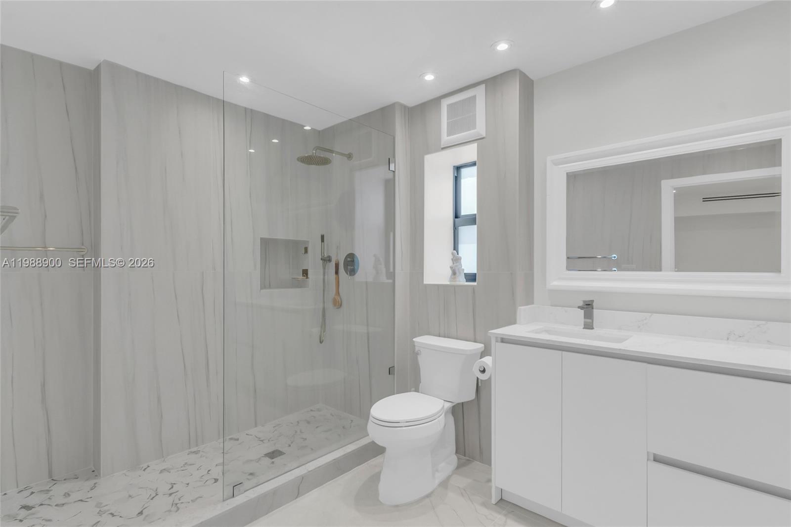 VILLA DORADA CONDO NO 2 - Residential