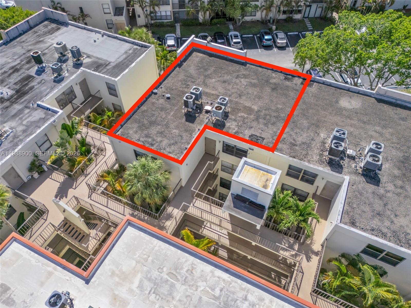 VILLA DORADA CONDO NO 2 - Residential