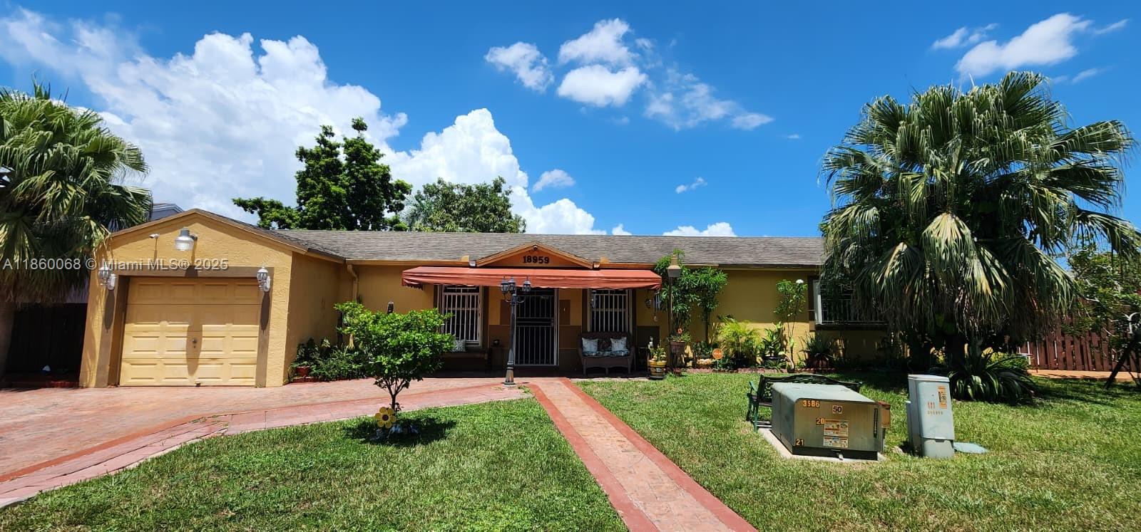 COUNTRY LAKE HOMES 1ST AD - Residential