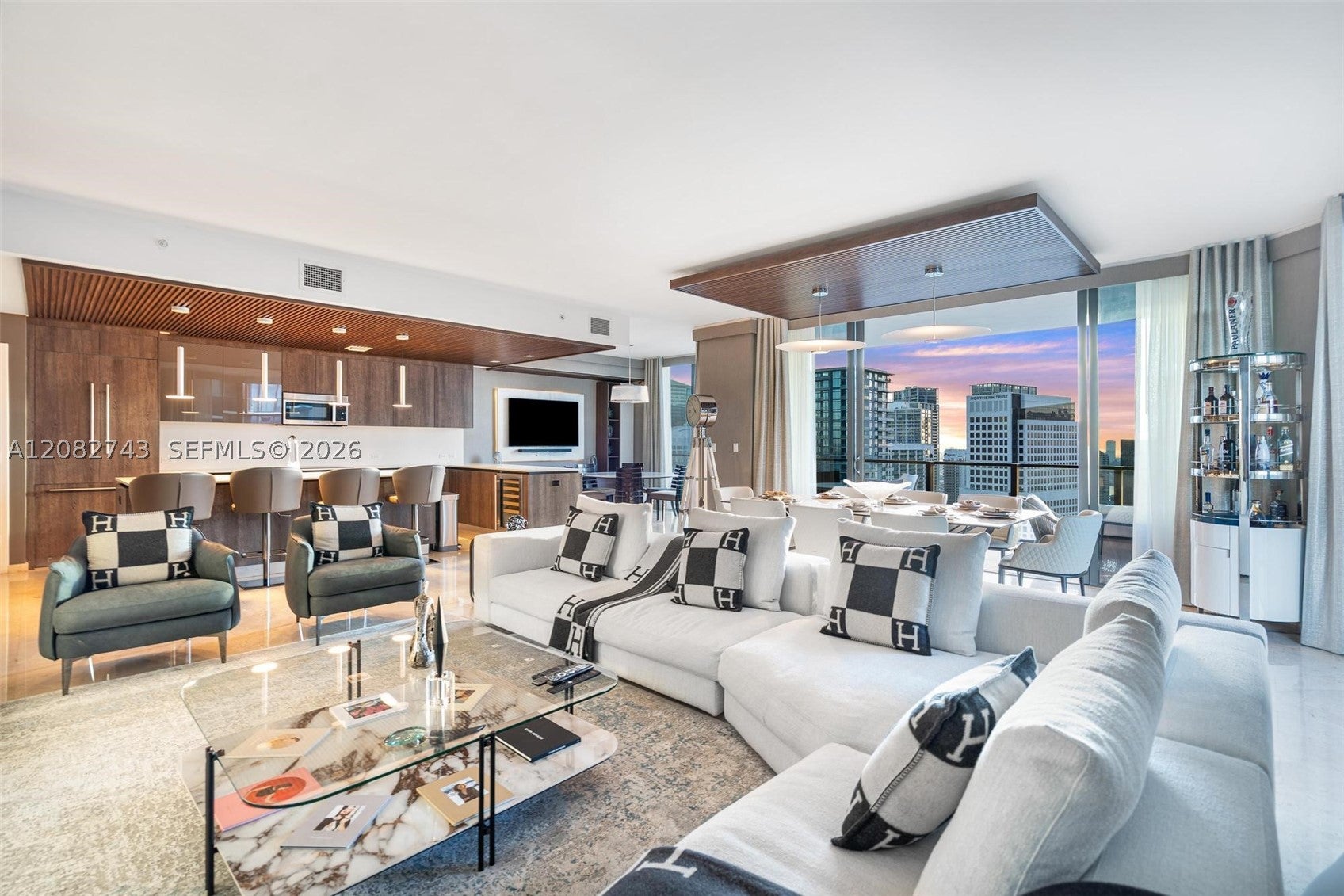 88 SW 7th St 3801