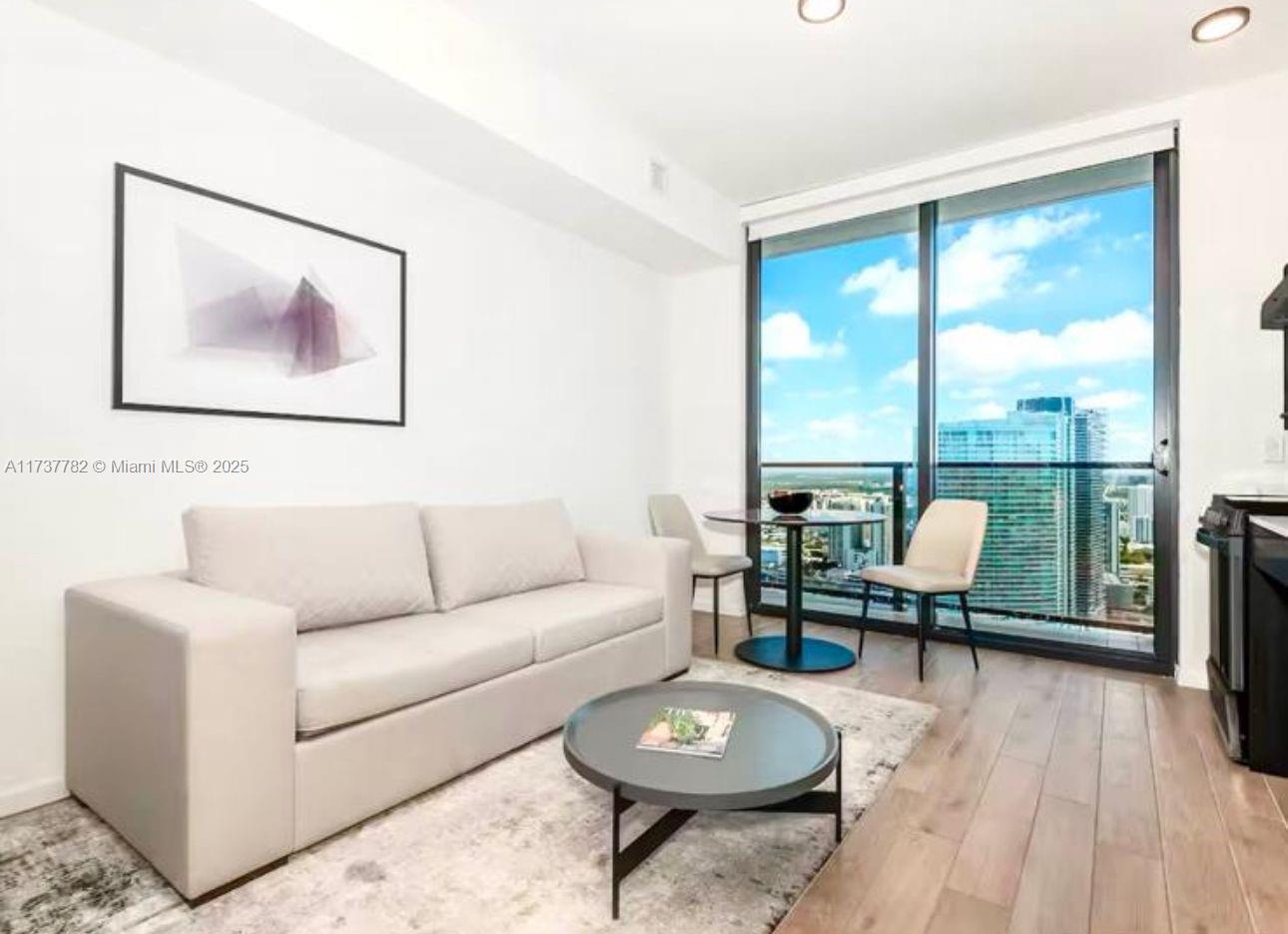 Address Not Disclosed, Miami, Broward County, Florida - 1 Bedrooms  
1 Bathrooms - 