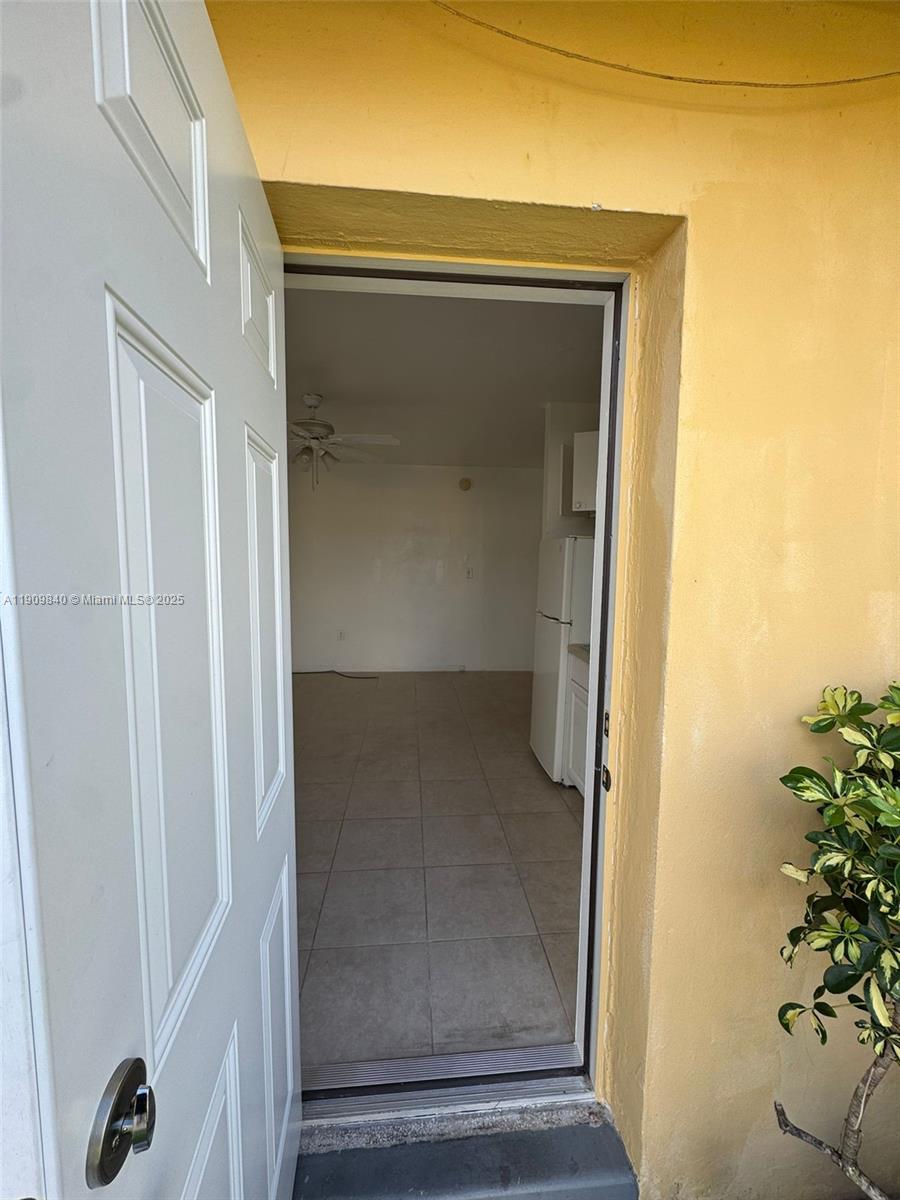 CORONA DEL MAR - Residential Lease