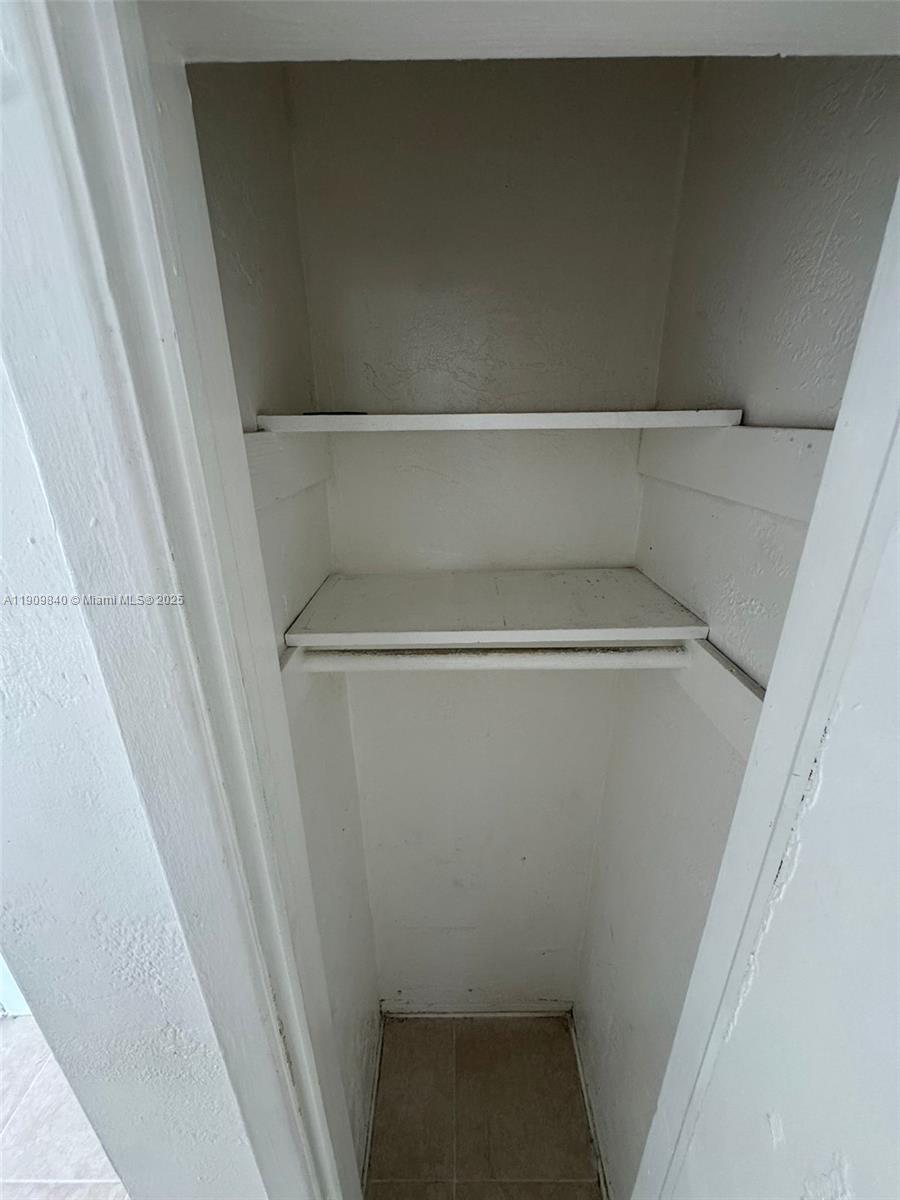 CORONA DEL MAR - Residential Lease