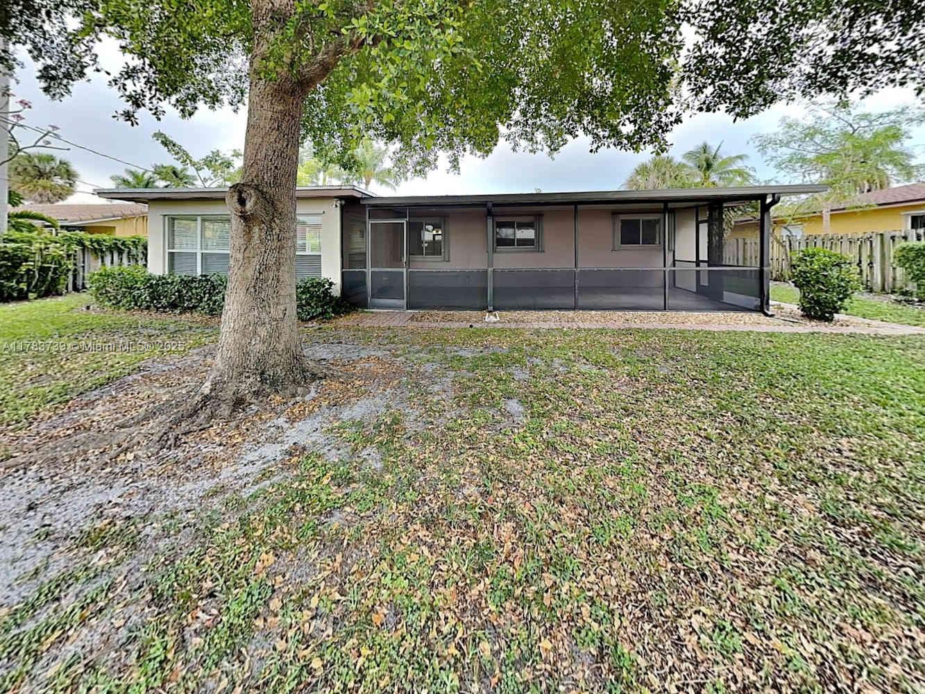 SEACREST HILLS - Residential Lease