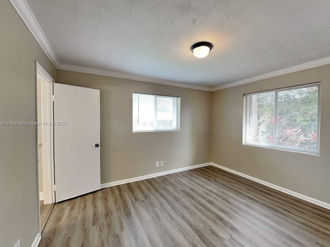 SEACREST HILLS - Residential Lease