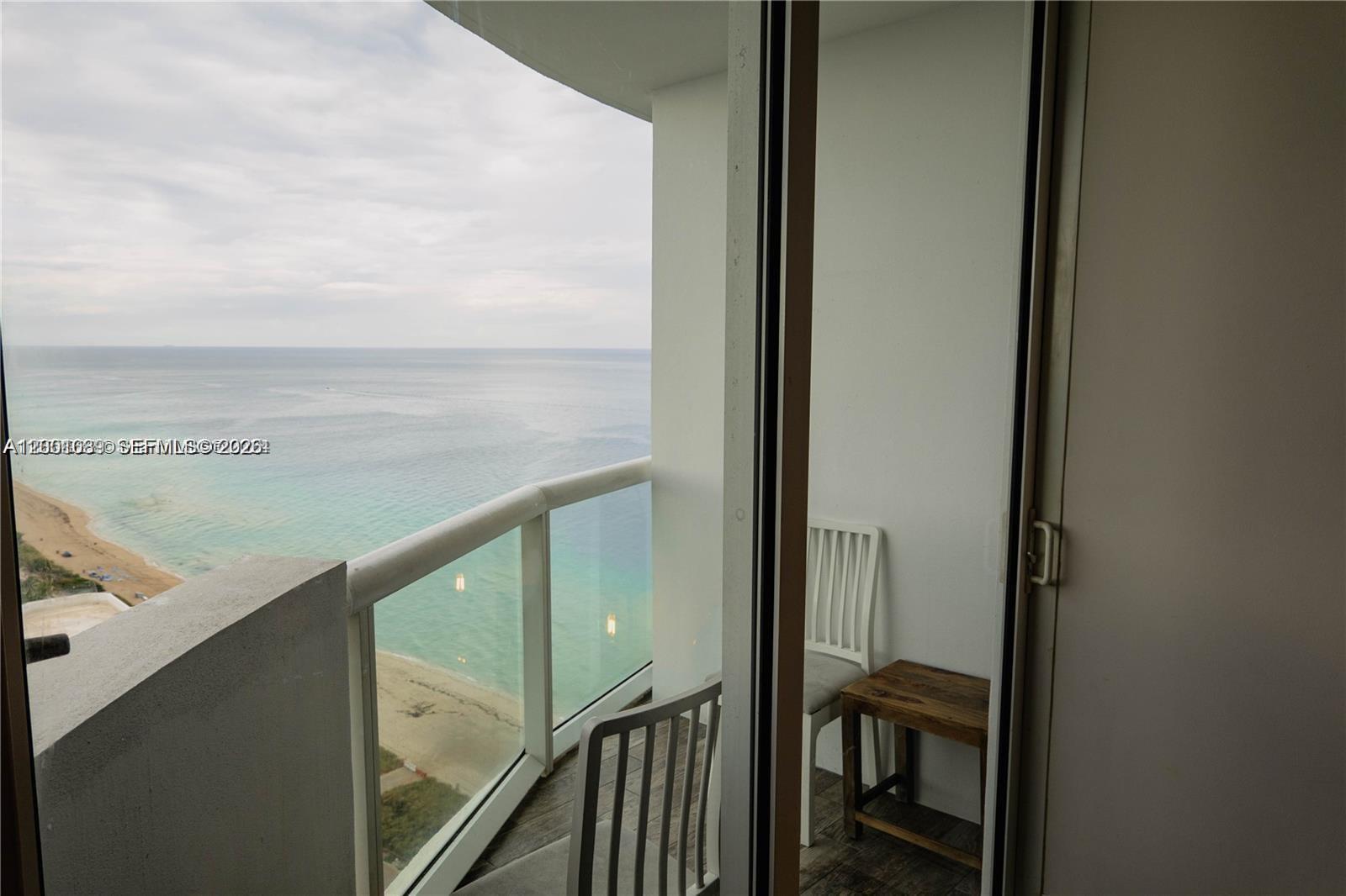 6365 Collins Ave 2710