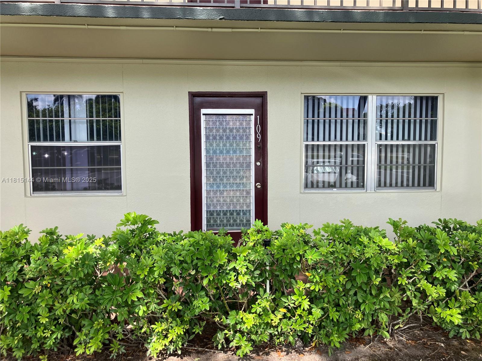 KINGSLEY AT CENTURY VILLA - Residential