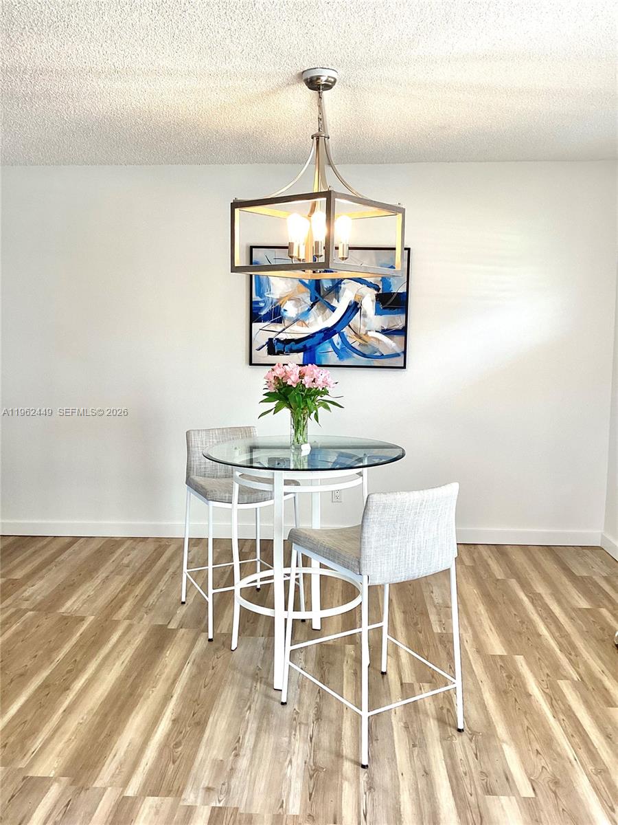 HOLLYBROOK GOLF AND TENNIS - Residential