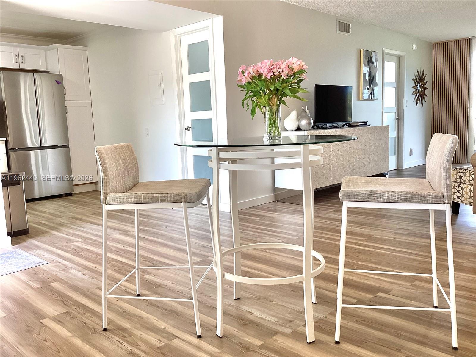 HOLLYBROOK GOLF AND TENNIS - Residential