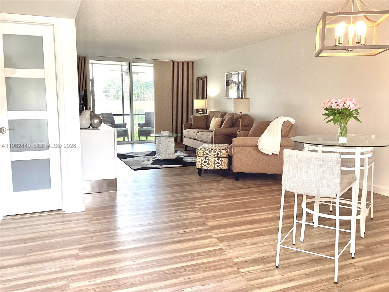 HOLLYBROOK GOLF AND TENNIS - Residential