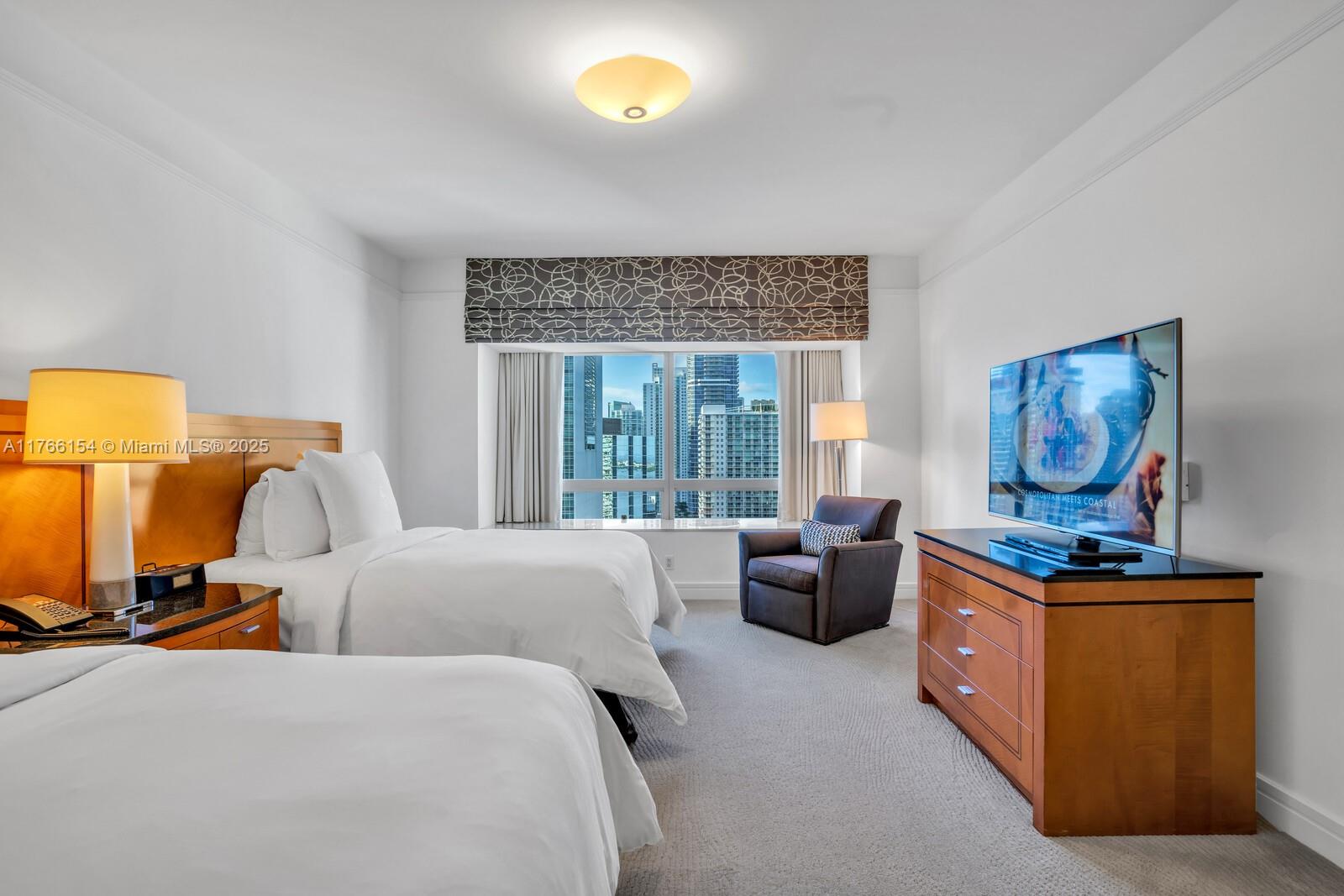 MILLENNIUM TOWER CONDOMIN - Residential Lease