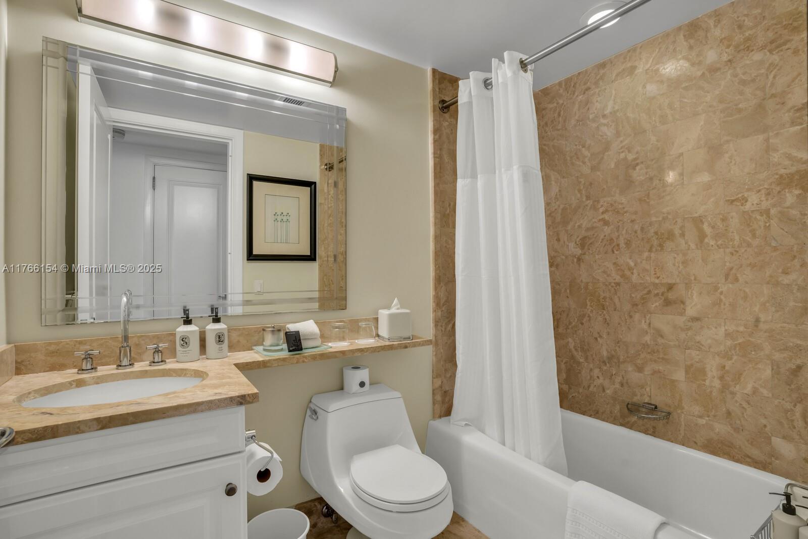 MILLENNIUM TOWER CONDOMIN - Residential Lease