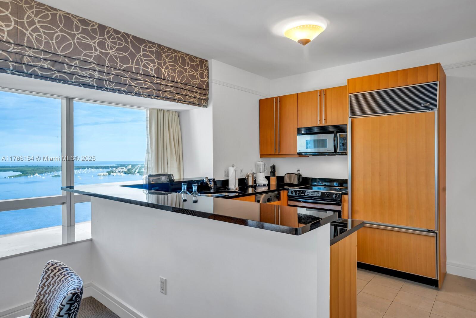 1435 Brickell Ave 3607