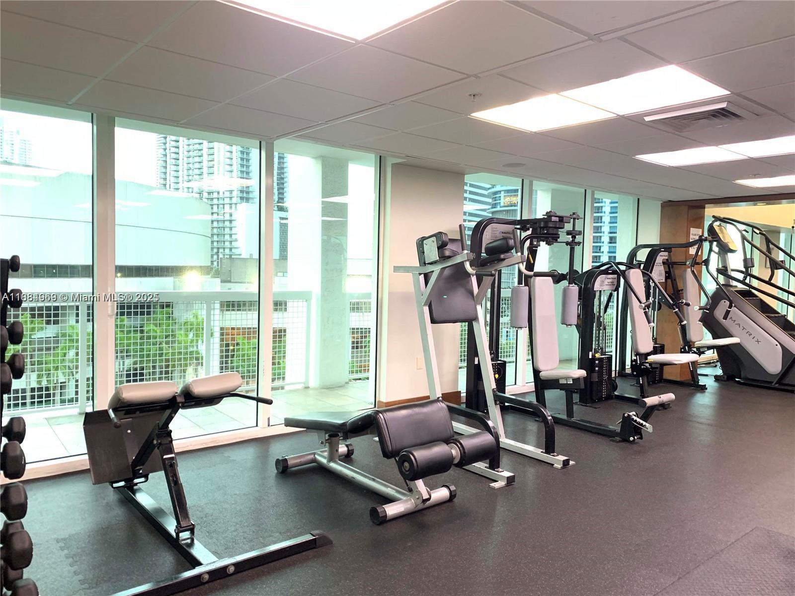 BRICKELL ON THE RIVER N T - Residential Lease