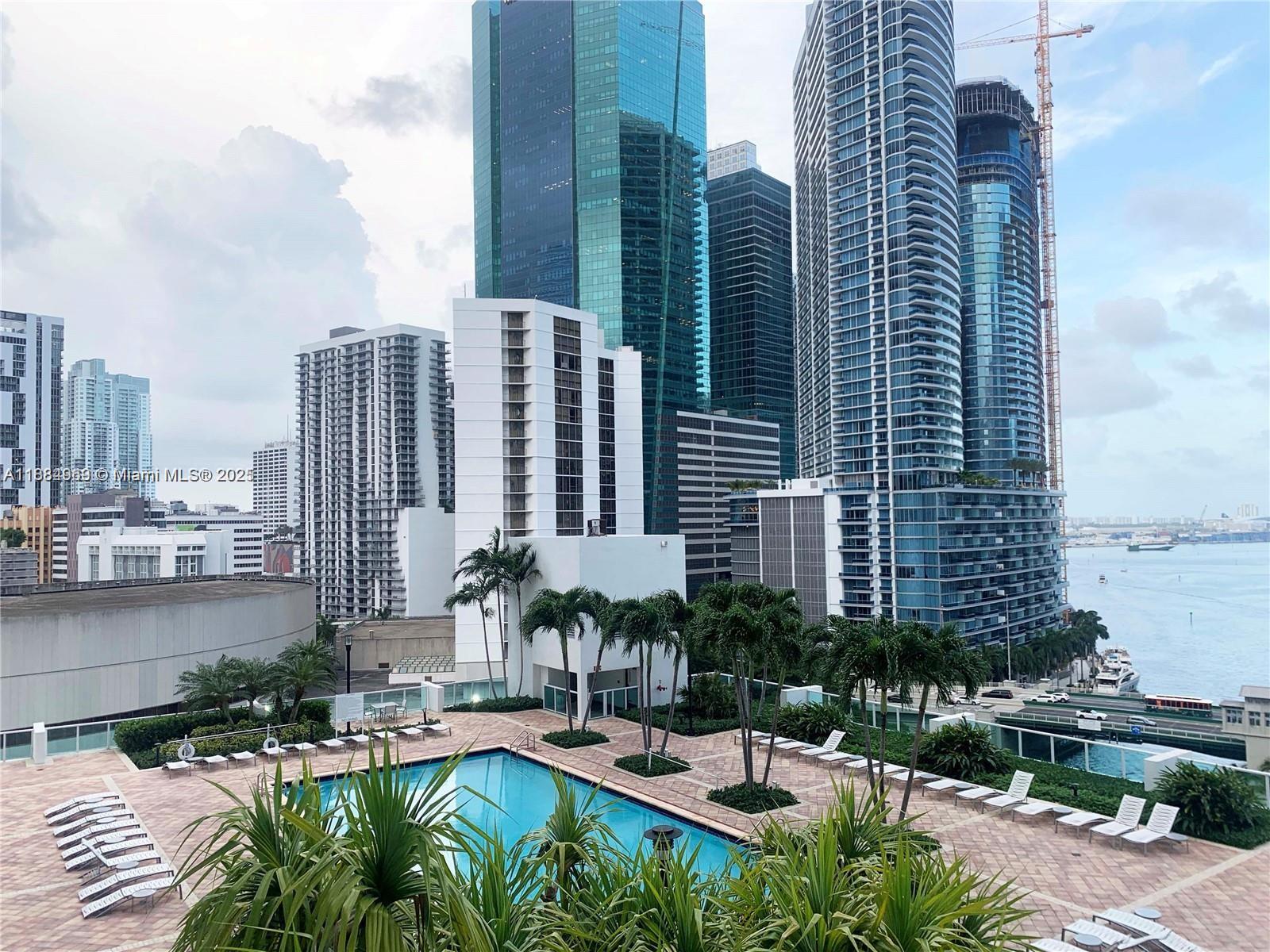 BRICKELL ON THE RIVER N T - Residential Lease