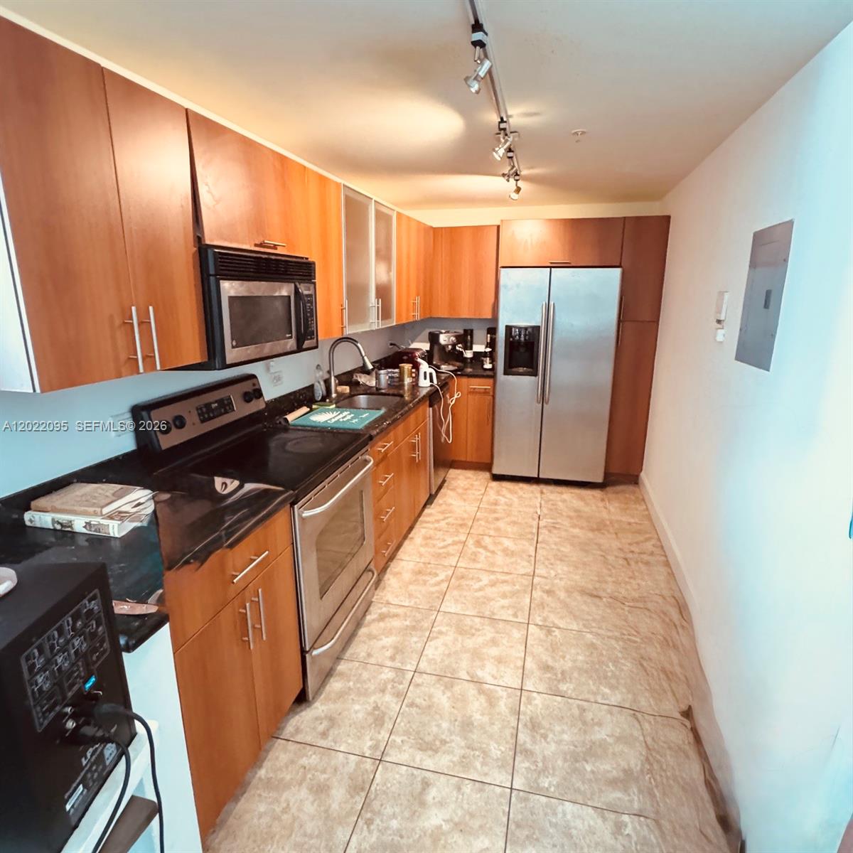 TREASURES ON THE BAY II C - Residential