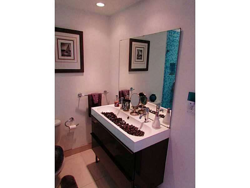 Mirador 1000 - Residential Lease