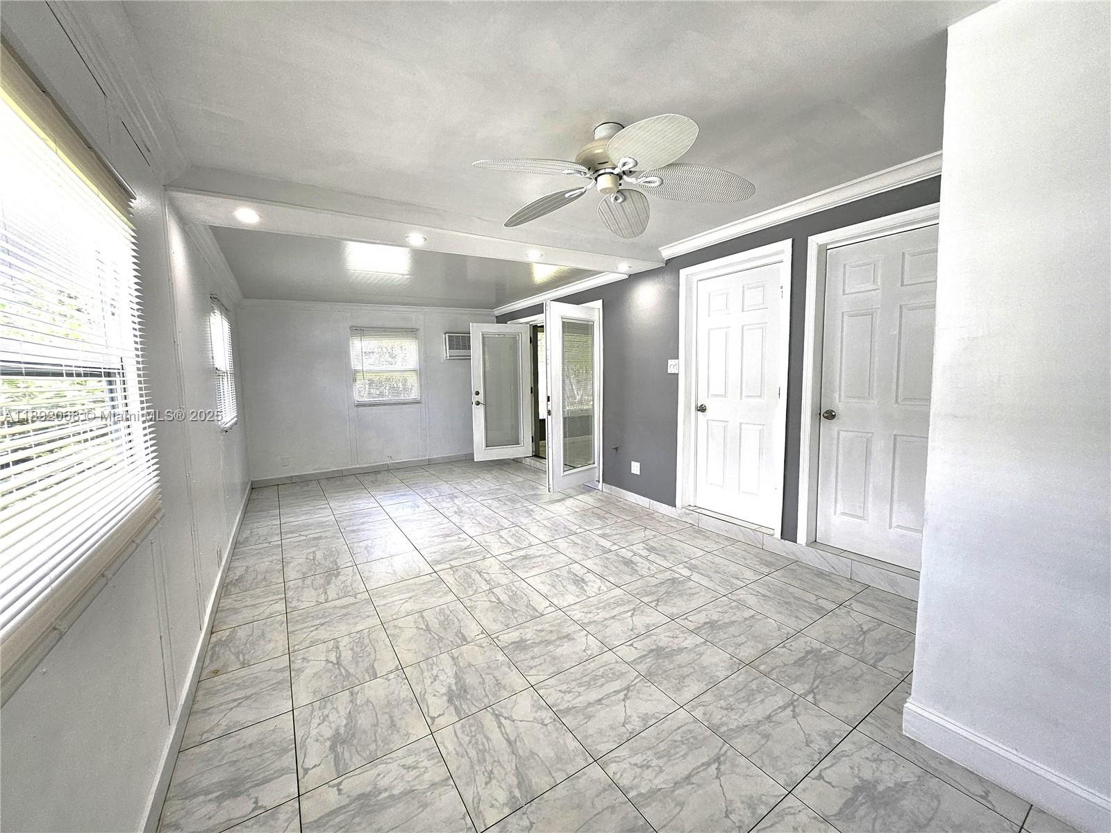 PARADISE GARDENS SEC 4 - Residential Lease