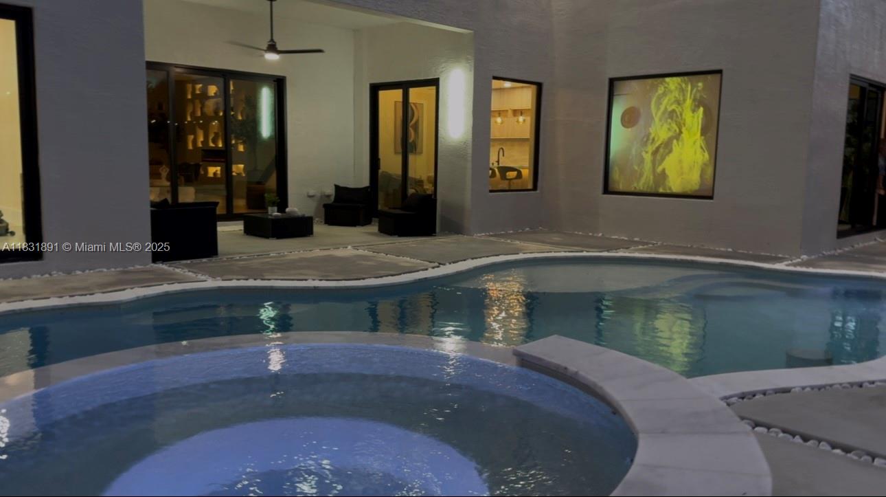 SUNSET FALLS PLAT 1 - Residential