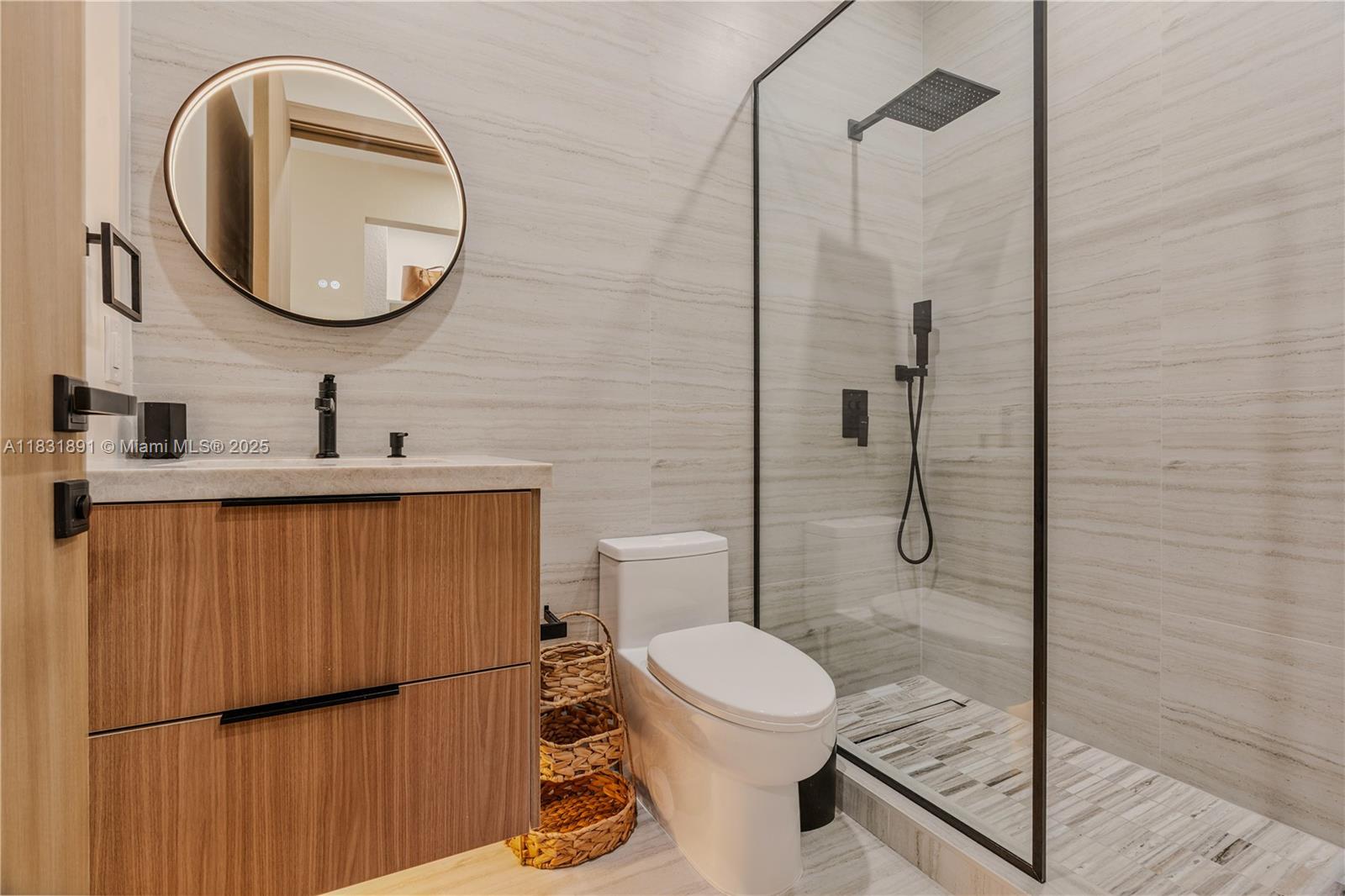 SUNSET FALLS PLAT 1 - Residential