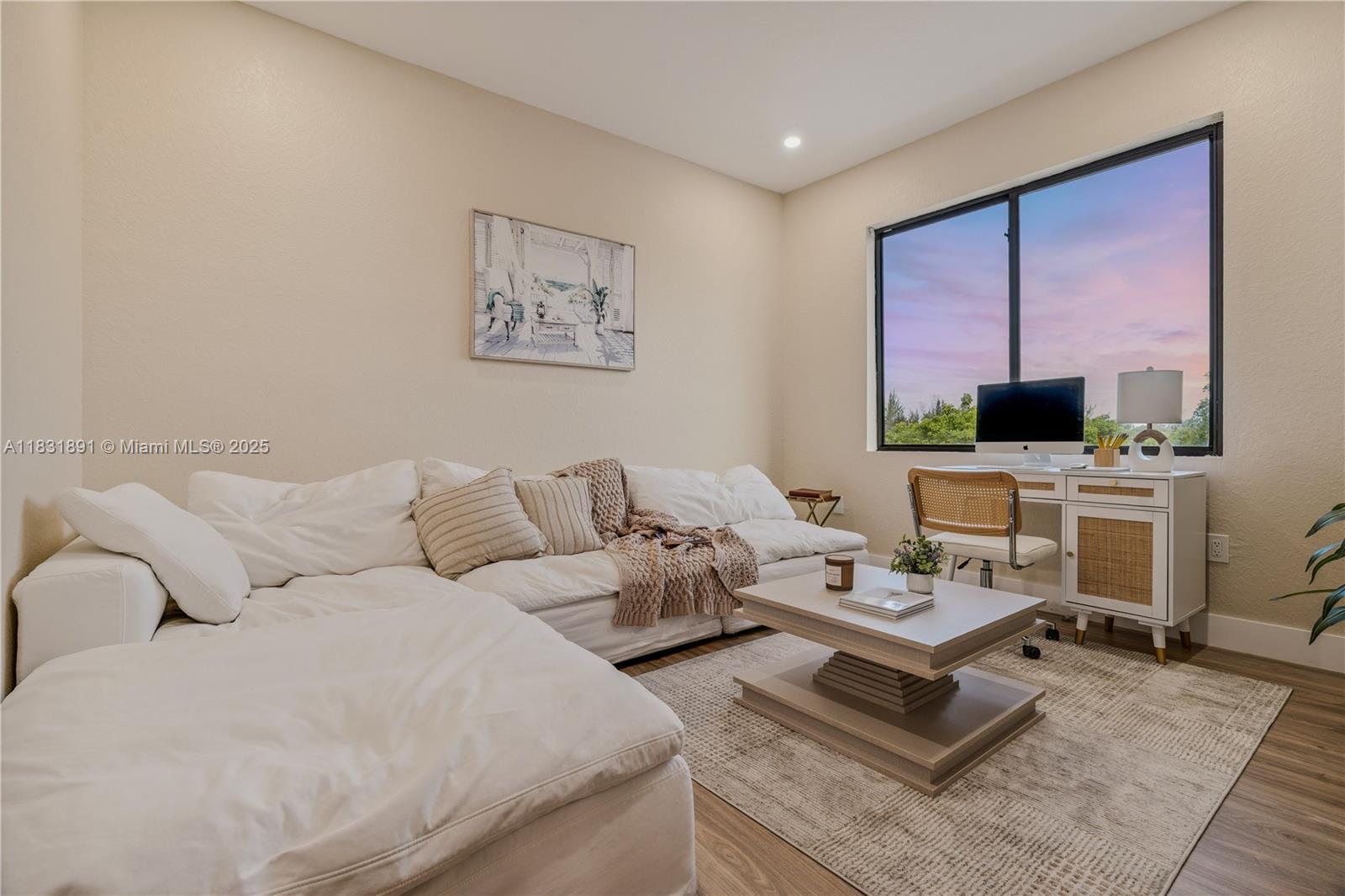 SUNSET FALLS PLAT 1 - Residential