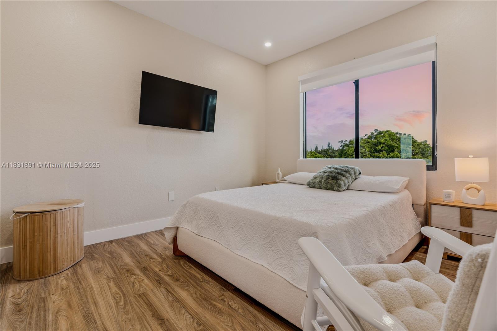 SUNSET FALLS PLAT 1 - Residential