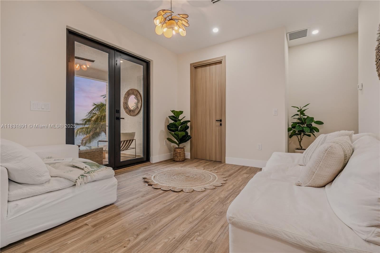 SUNSET FALLS PLAT 1 - Residential