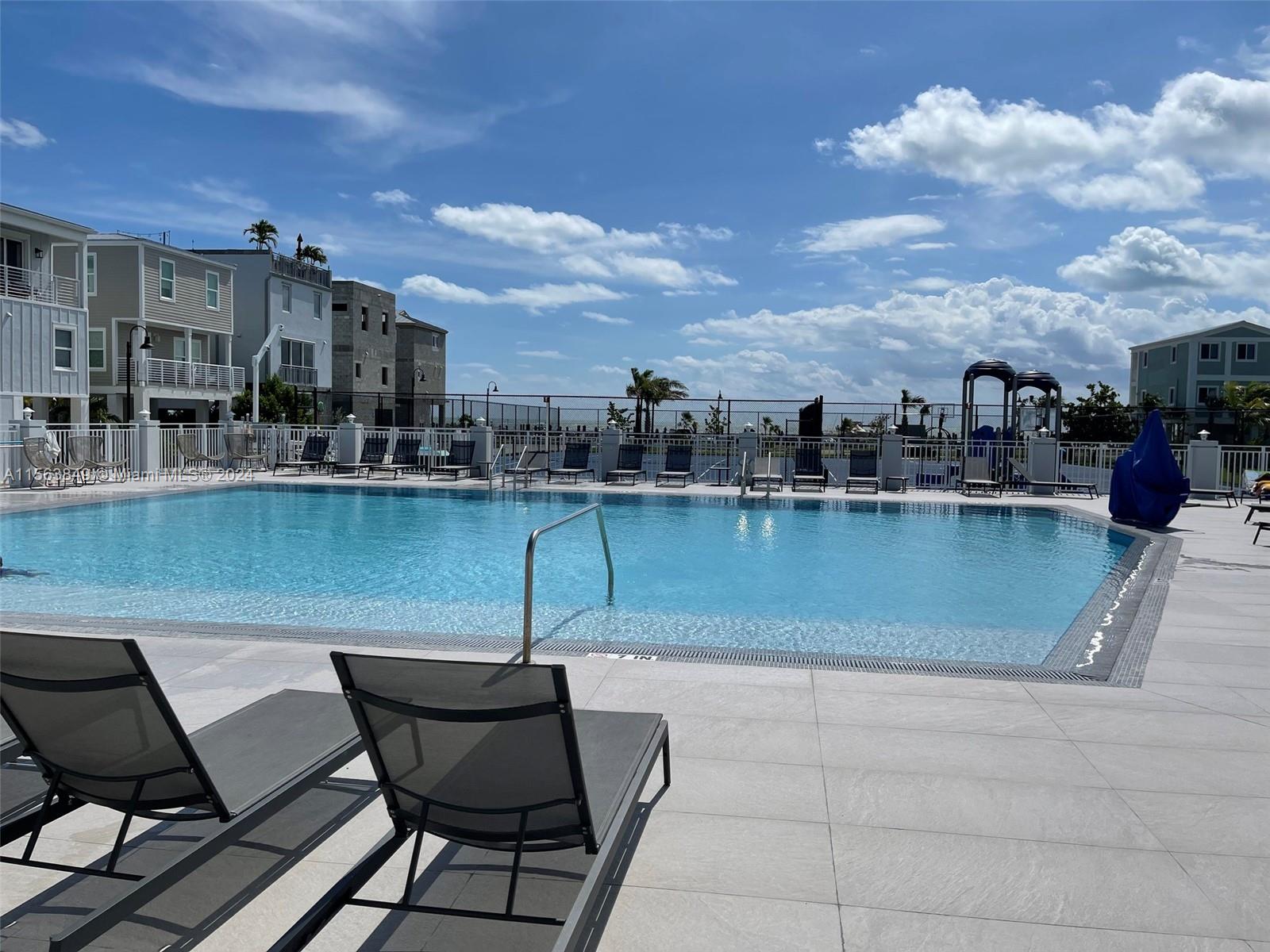KEY LARGO OCEAN RESORT CO - Residential Lease
