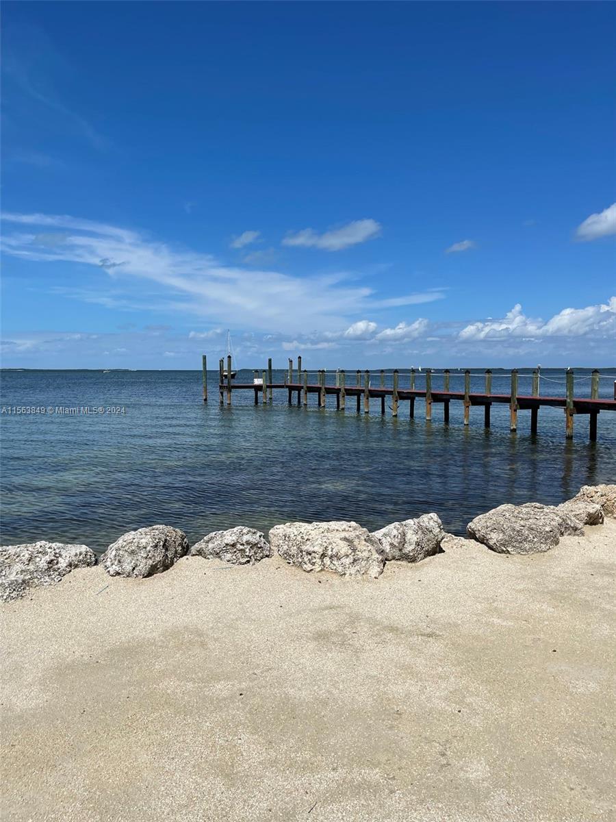 KEY LARGO OCEAN RESORT CO - Residential Lease