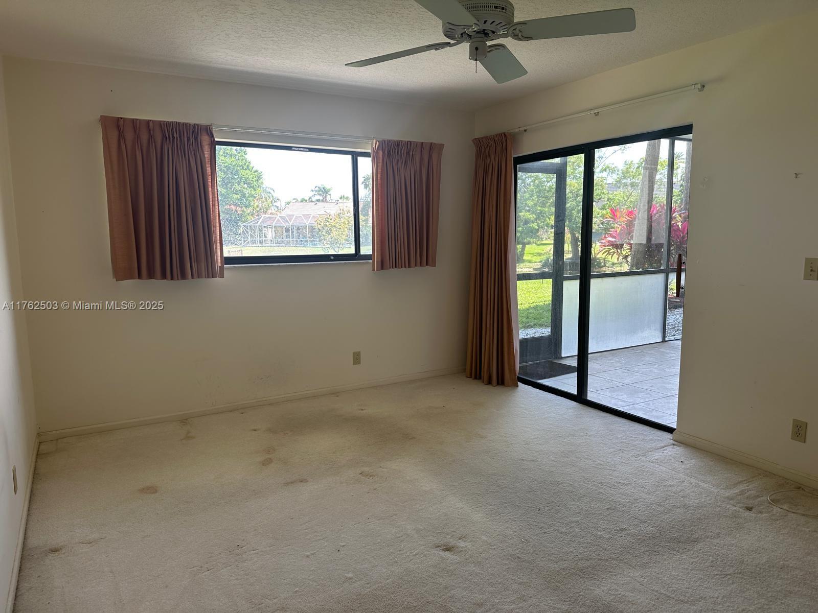 SHORES AT WELLINGTON COND - Residential