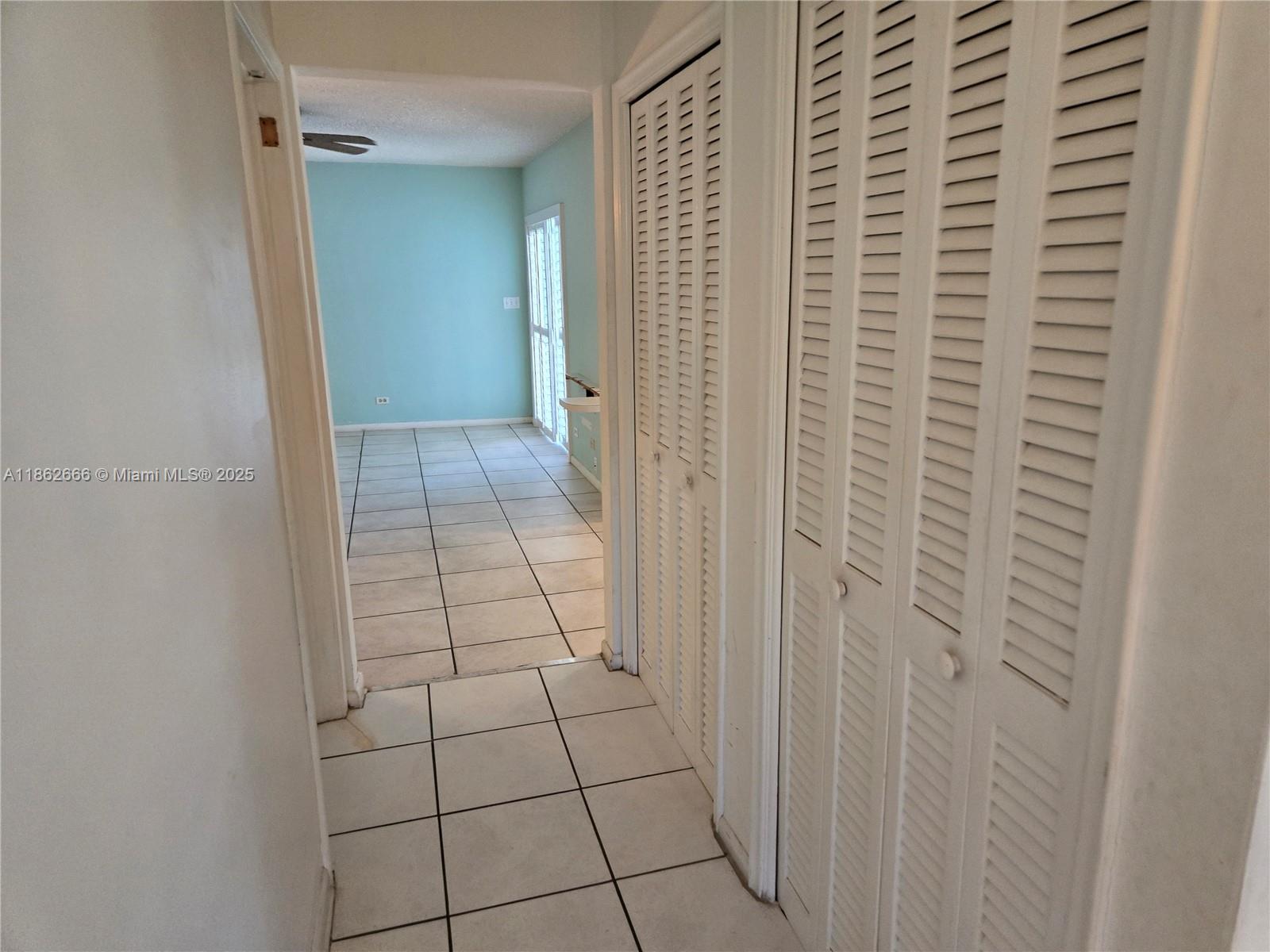 PLANTATIONS SECLUDED GARD - Residential