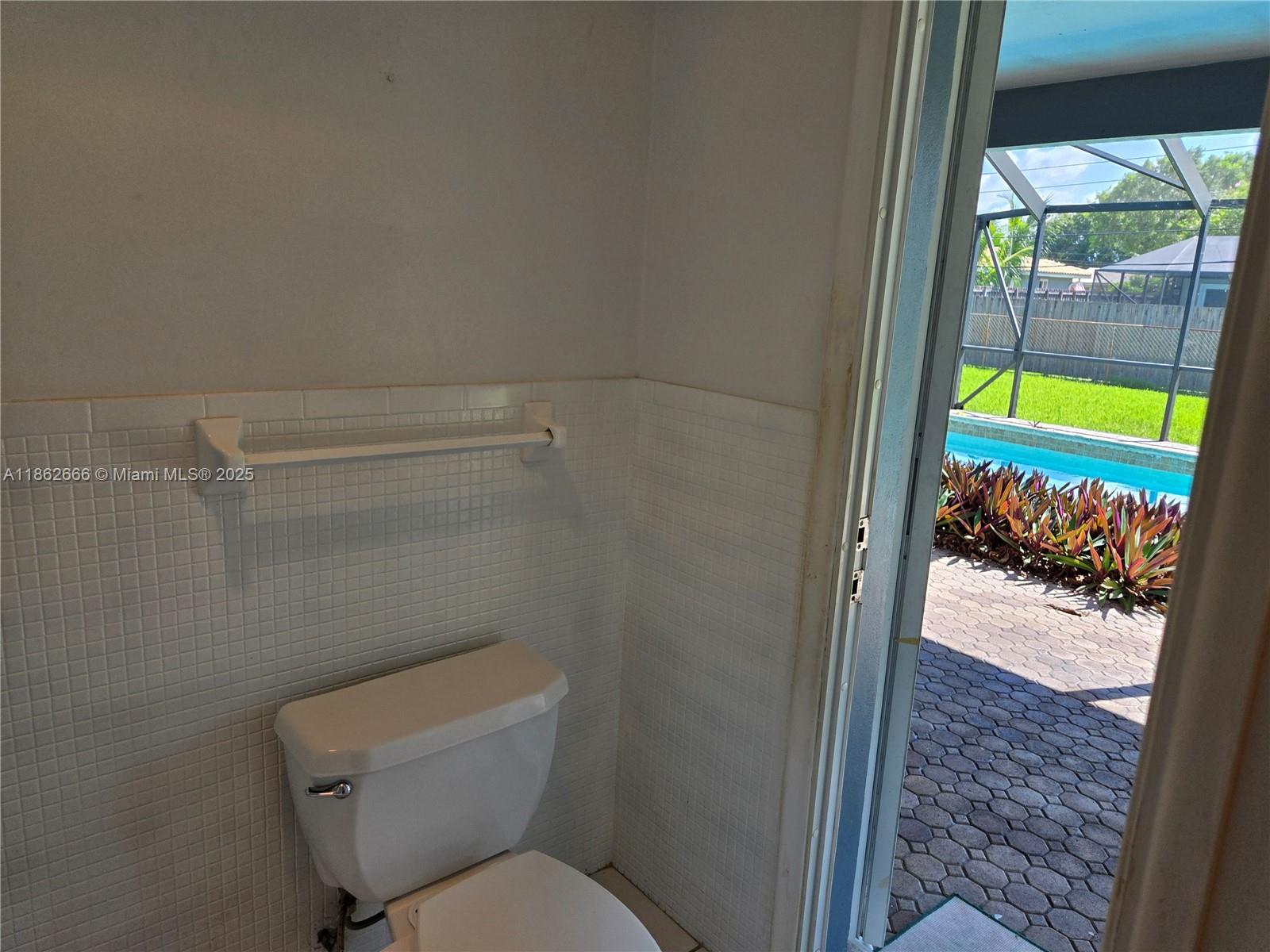 PLANTATIONS SECLUDED GARD - Residential