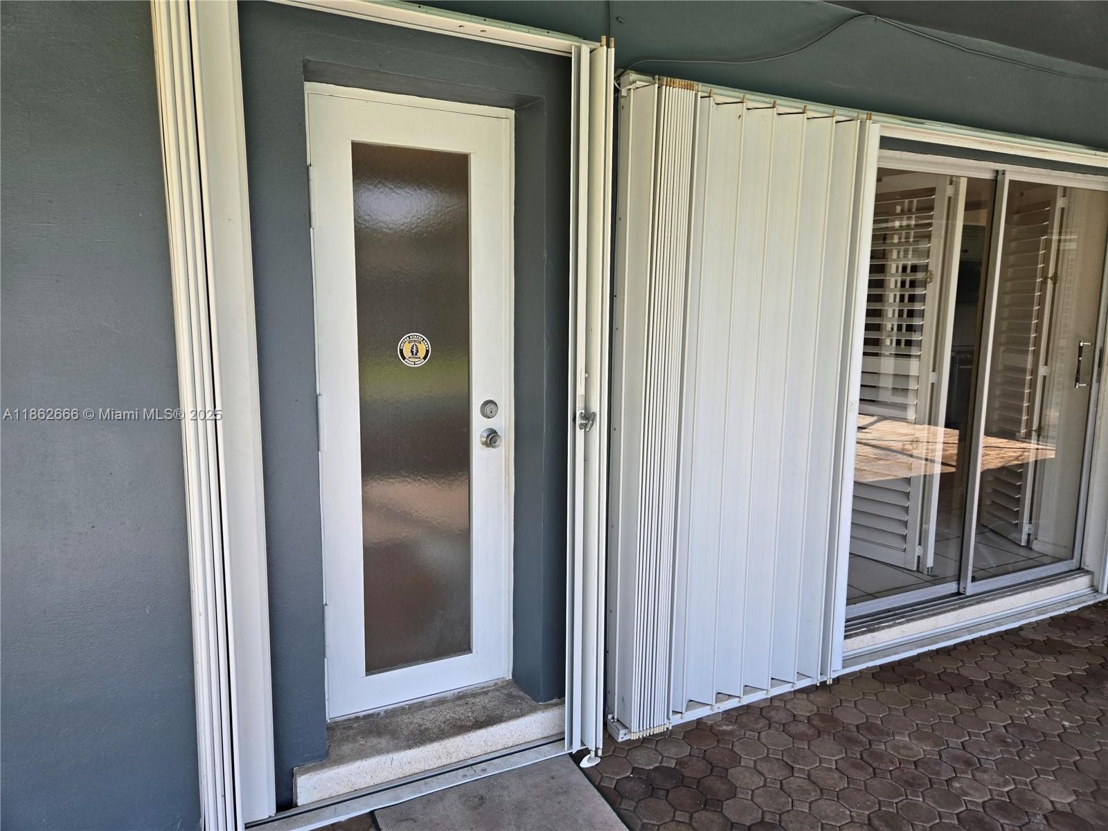 PLANTATIONS SECLUDED GARD - Residential