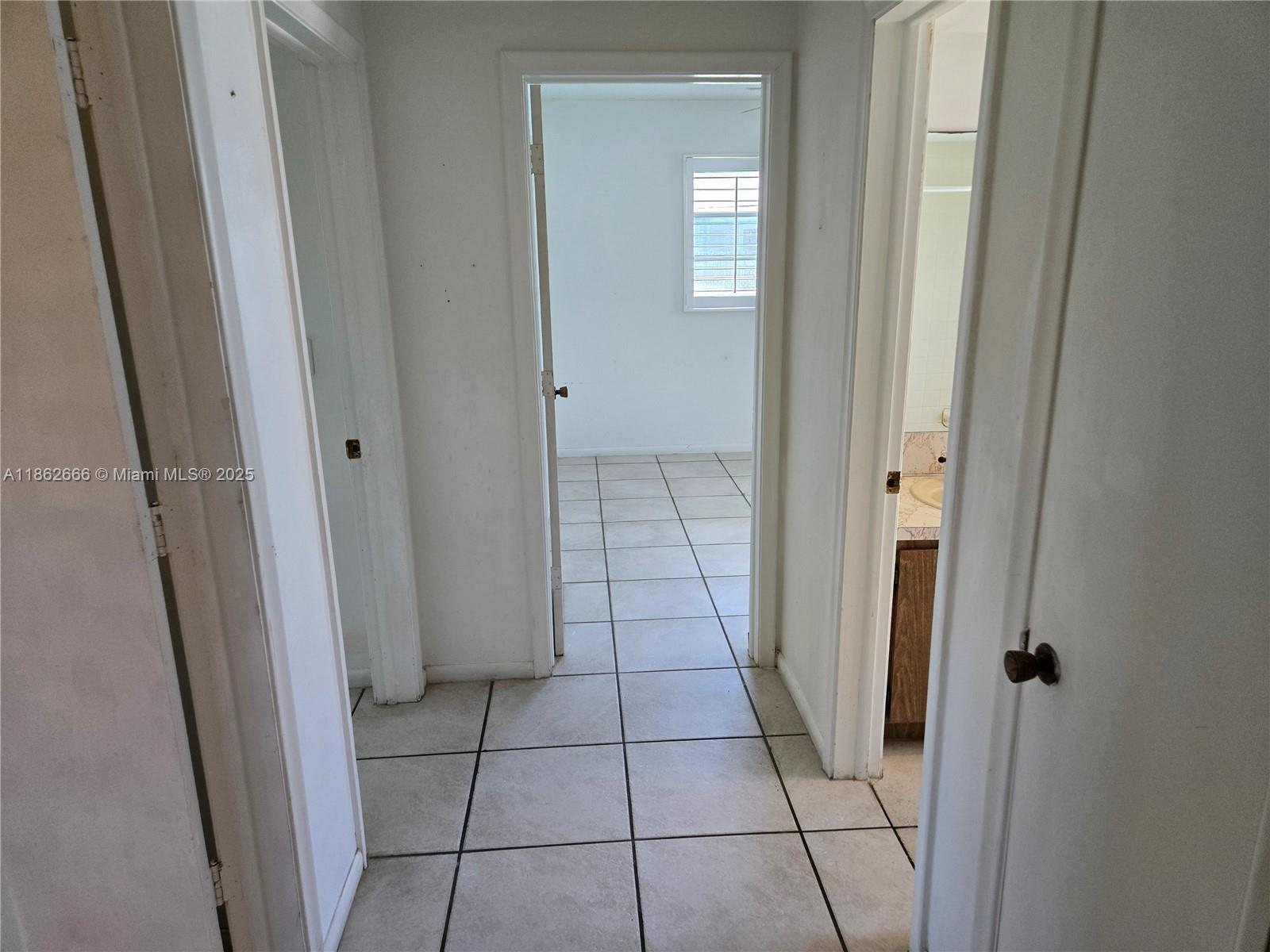 PLANTATIONS SECLUDED GARD - Residential