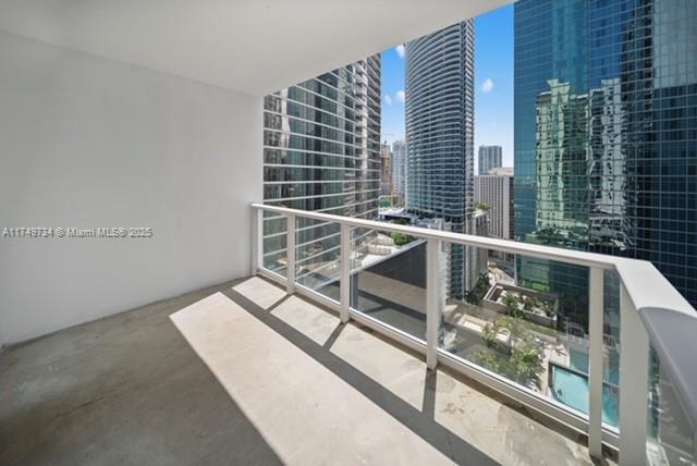 300 S Biscayne Blvd T-2101