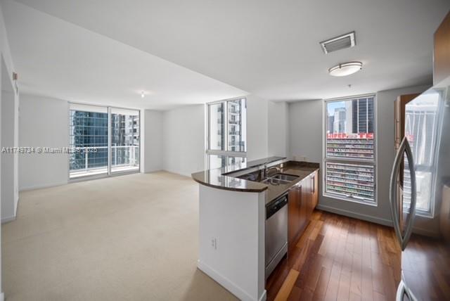 300 S Biscayne Blvd T-2101