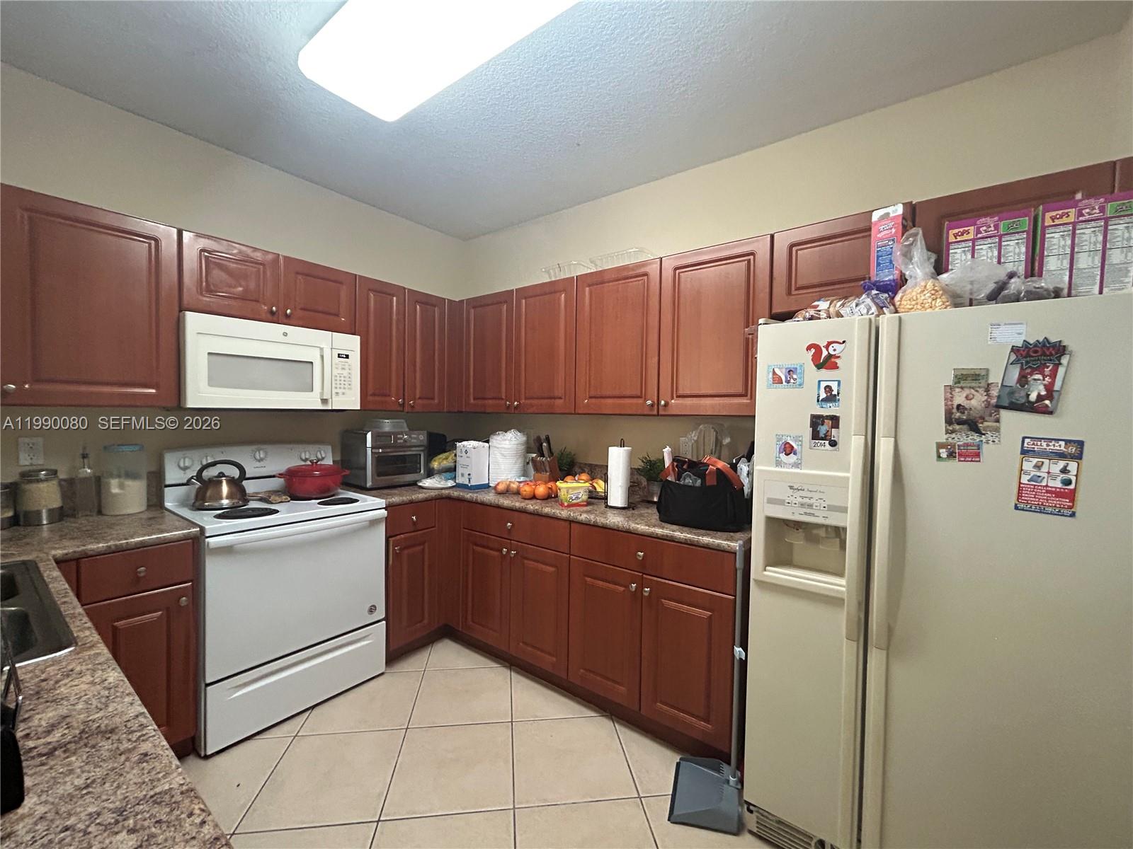 THE SHORES CONDO NO 2 - Residential Lease