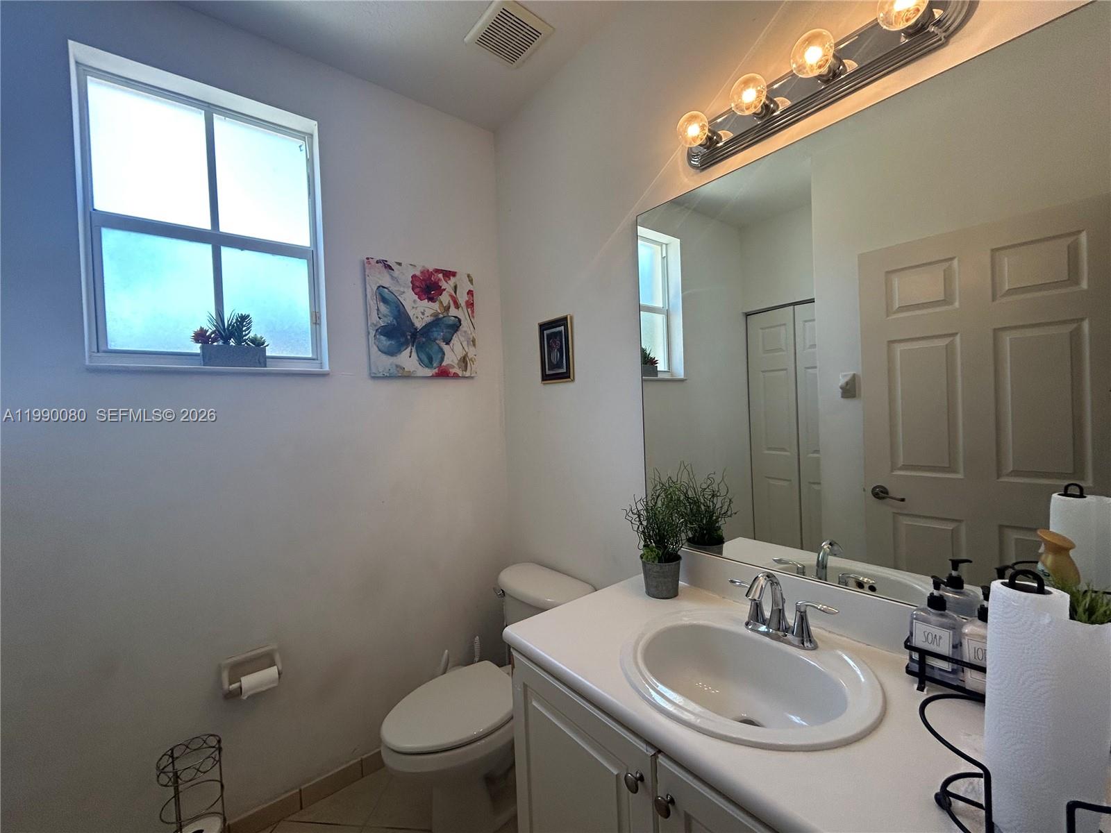 THE SHORES CONDO NO 2 - Residential Lease