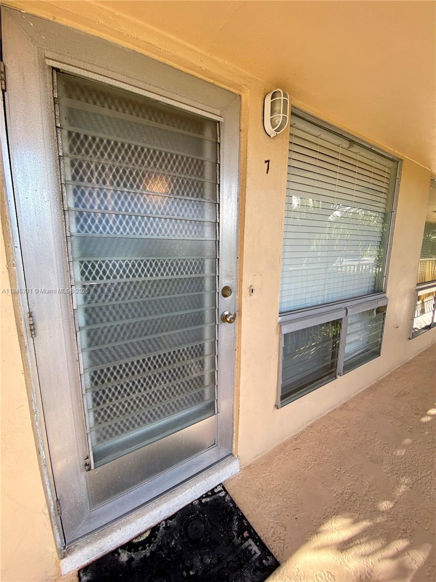 SUTTON PLACE CONDO - Residential Lease