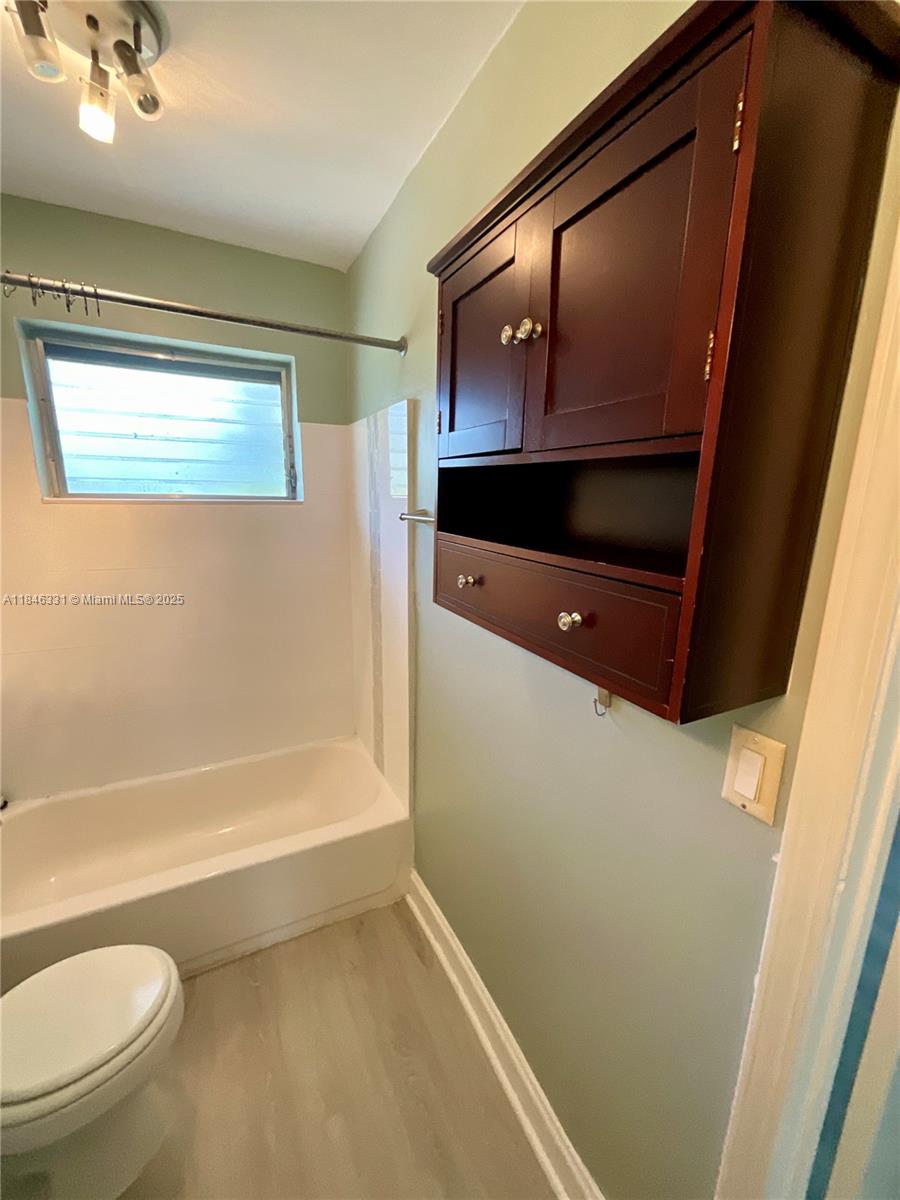 SUTTON PLACE CONDO - Residential Lease