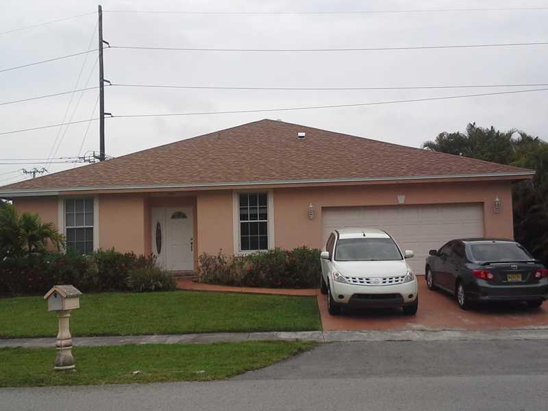 Quick Approval , Ready to Move in. Renovated. Landlord is willing to have fence installed.