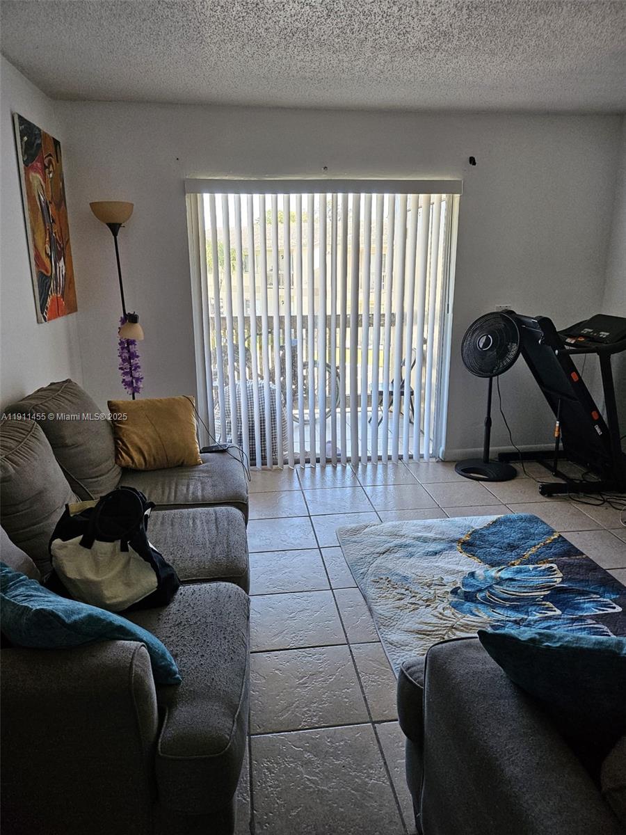 ABBEY PARK GARDENS I COND - Residential