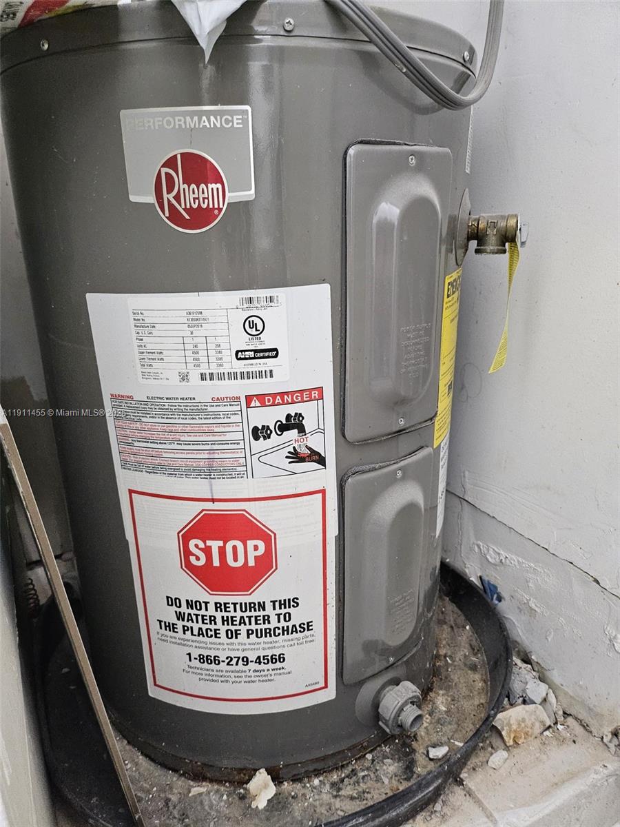 ABBEY PARK GARDENS I COND - Residential