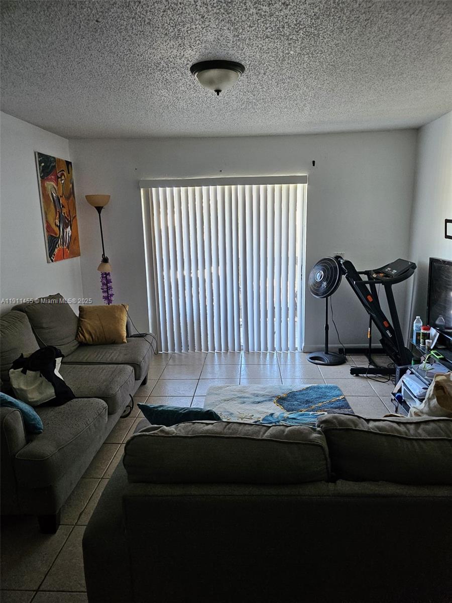 ABBEY PARK GARDENS I COND - Residential