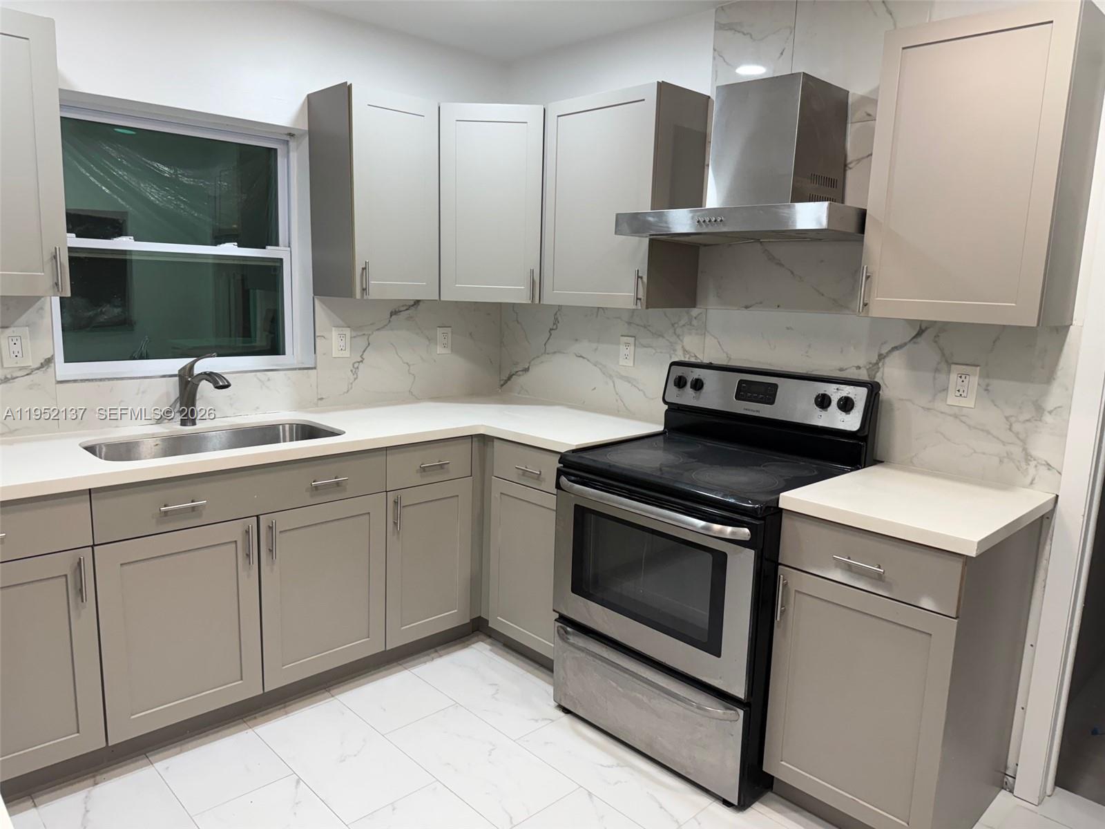 FAIRWAY PARK SEC 6 - Residential