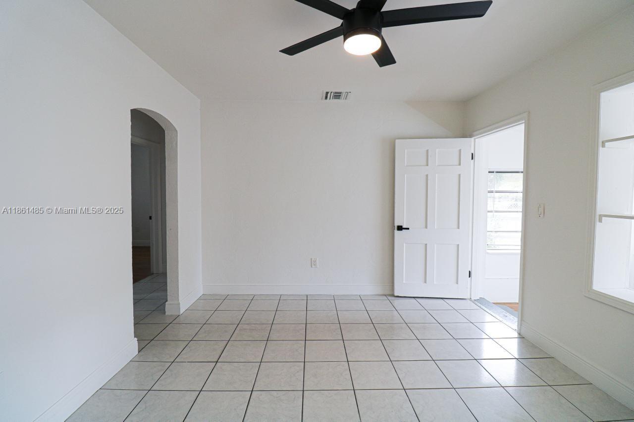 1875 NW 53rd St
