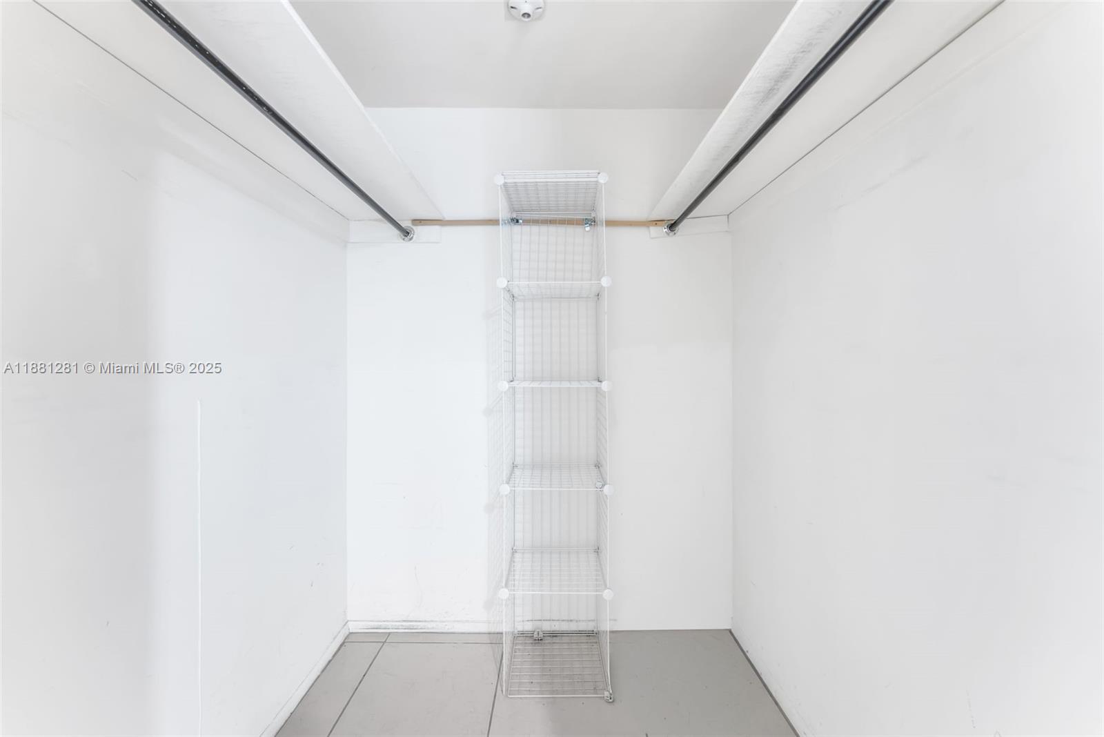 CRYSTAL HOUSE CONDO - Residential